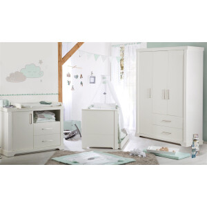 roba Möbelset Maxi‘, inkl. Kombi-Bett 70 x 140 cm, Wickelkommode und 3-türigem Kleiderschrank, weiß
