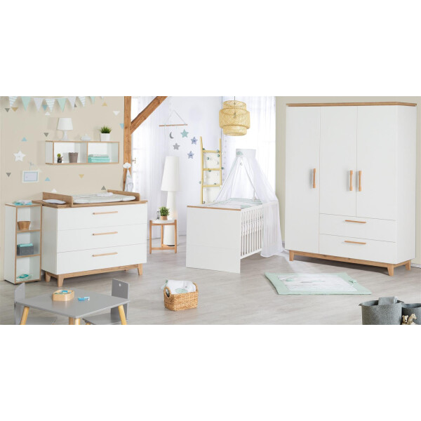 roba Set Finn, inkl. Kombi-Bett 70 x 140 cm, Wickelkommode & 3-türigem Schrank, Weiß/Goldeiche