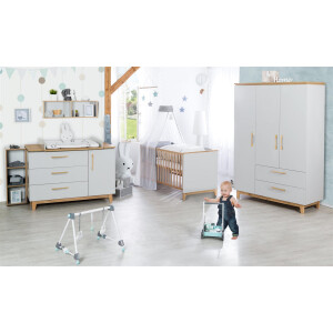 roba Zimmerset Caro, inkl. Kombi-Bett 70x140 cm, Wickelkommode & 3-türigem Schrank, Lichtgrau/Goldeiche