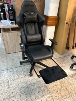 Anda Seat Jungle 2 Gaming Stuhl Schwarz Mit Fußstütze - Premium Leder Gaming Chair, Ergonomischer Bürostuhl mit Unterstützung der Lendenwirbelsäule - Gamer Stuhl für Erwachsene und Jugendliche